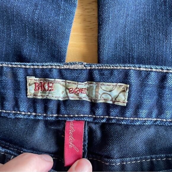 Bke Brie jeans stretch size 28 waist buckle - Picture 3 of 5